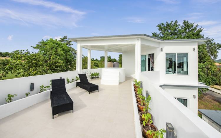 Luxury villa for sale in Pattaya, Phoenix Pattaya house for sale, house for sale Pattaya, luxury real estate Pattaya, Luxury real estate agent Pattaya, Property Excellence