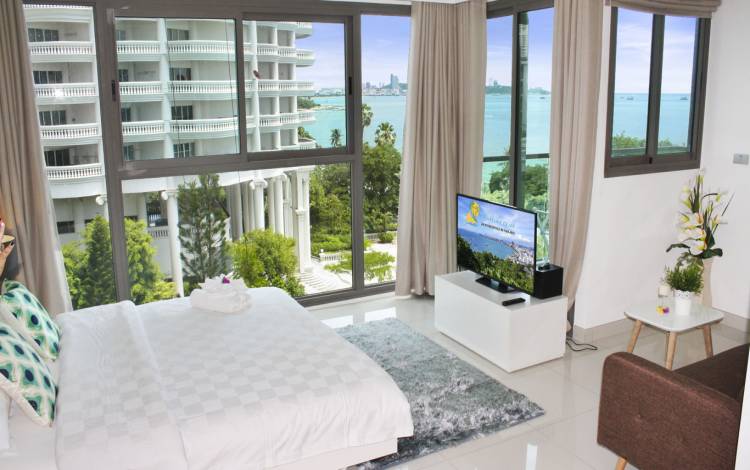 condo for rent on Wongamat Beach, Pattaya condo for rent, beach front condo for rent Pattaya, Property Excellence