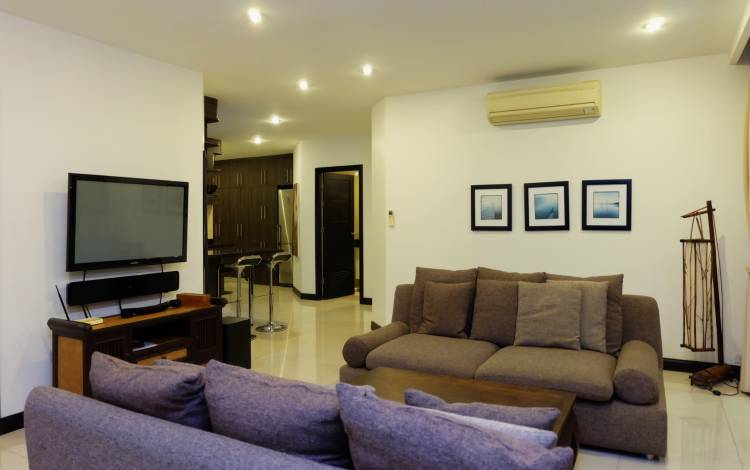 Very large, quiet, 2 bedroom, condo, for rent, Pratumnak, Pattaya, Siam Ocean View