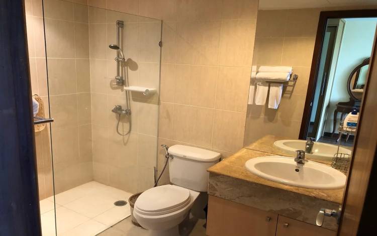 Large 2 bedroom condo for sale in Pattaya, 2 bedroom condo for sale on Pratumnak, Pattaya condo for sale, Real Estate Pattaya, Trusted real estate agent Pattaya, Property Excellence