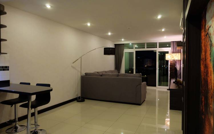 Refurbished, 2-bedroom, condo, for ent, Siam Ocean View, Pratumnak, Pattaya