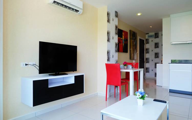 cheap, large, 1-bedroom, condo, for sale, Art on the Hill, Pratumnak, Pattaya