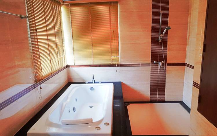 Large 2 bedroom condo for rent in Jomtien, Condo for rent Jomtien, Jomtien rentals, Jomtien condo rent, Real Estate Jomtien, Real Estate Agency Jomtien, Property Excellence