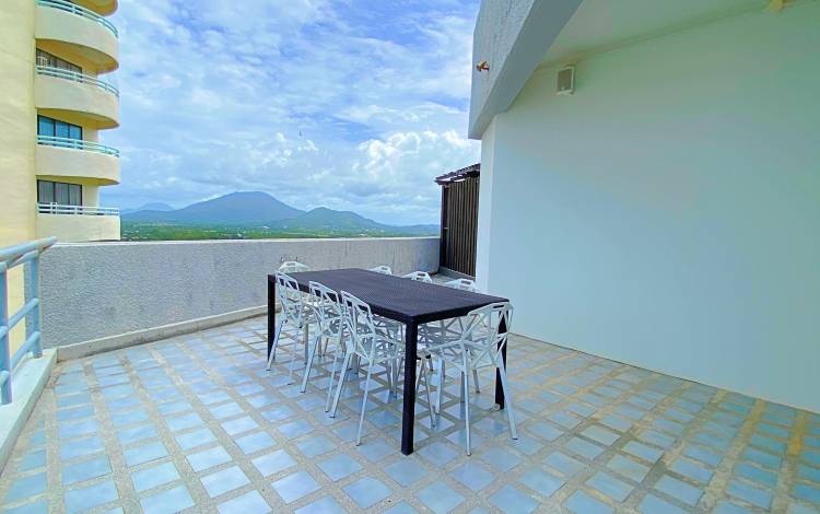 Penthouse Rayong for sale, Large condo in Rayong for Sale, Rayong condo for sale, Rayong properties, Real Estate Rayong