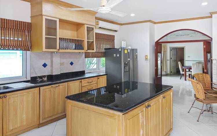 3-bedroom pool villa, Pool villa for rent, Nongplalai Pattaya, 