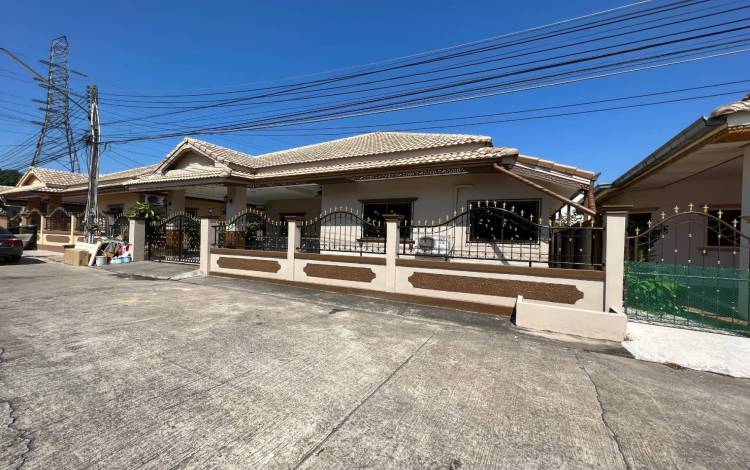 3 bedroom house for sale in East Pattaya, House in Park Royal Hill Pattaya, Pattaya properties for sale, house for sale Pattaya, Property Excellence