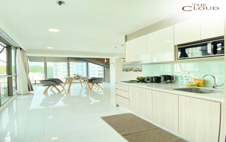 Large 1 bedroom duplex condo for rent in Pattaya, Large 1 bedroom condo for rent in Pattaya, The Cloud condominium for rent, Property Excellence, Pattaya condo rental