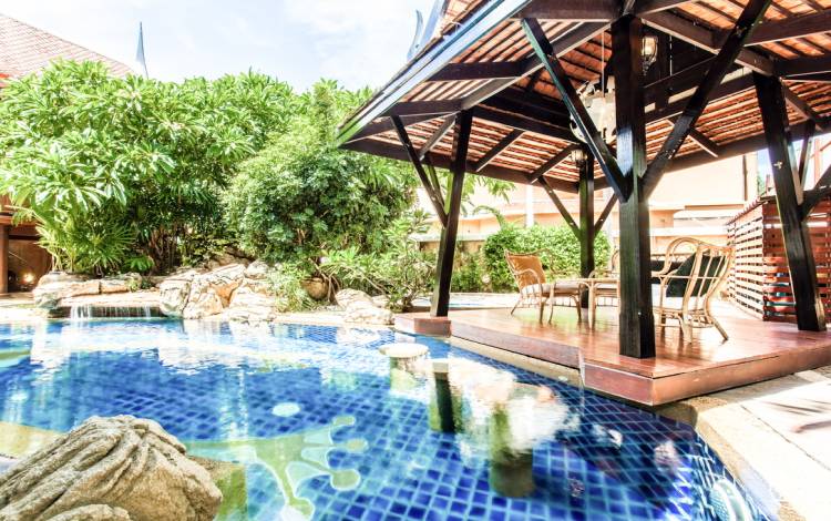 House for sale in beachfront village Pattaya, beachfront village house for sale Jomtien, Dharawadi house for sale Jomtien, Jomtien house for sale, Jomtien house for sale, Pool villa Pattaya, Beachfront Pattaya for sale, Property Excellence