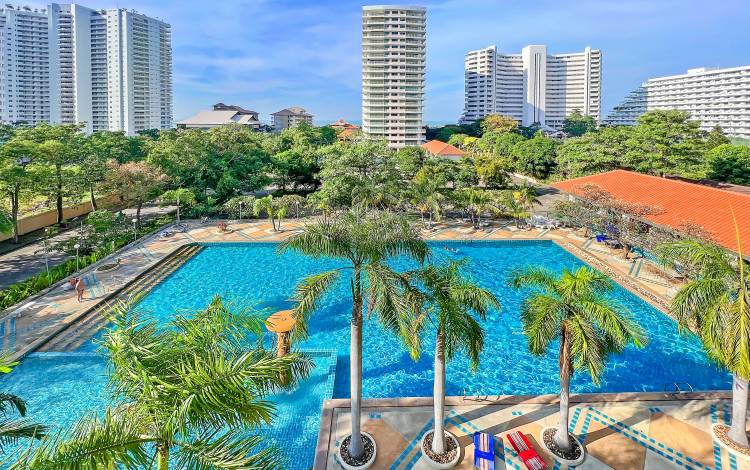 Luxury condo for rent in Jomtien, Front corner unit for rent in View Talay 5D, Jomtien condo for rent, Jomtien Real Estate Agent, Property Excellence