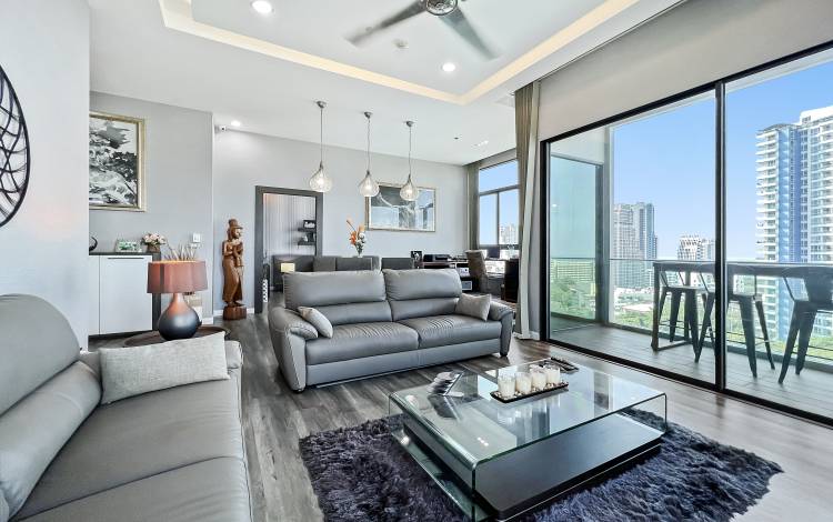 Superb 2 bedroom for sale on Cozy beach, condo for sale in The Point condominium Pattaya, Pattaya condo for sale, 2 bedroom condo Pratumnak for sale, Trust Pattaya Real Estate Agency, Property Excellence