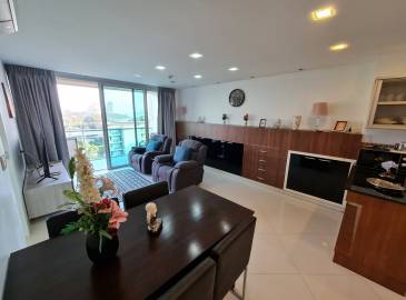 2 bedroom condo for sale at Wongamat Beach, beachfront condo for sale Pattaya, Wongamat condo for sale, Pattaya Real Estate, Real Estate Agency Pattaya, Leading Real Estate Agency Pattaya