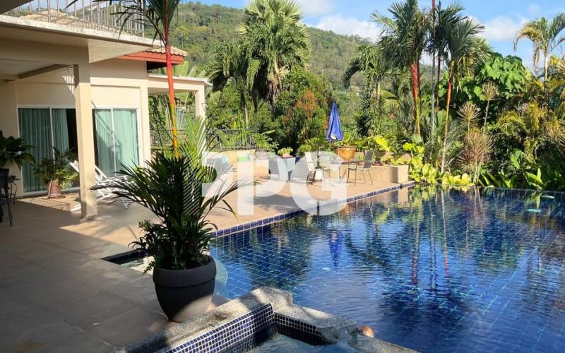 Phuket, 4 Bedrooms Bedrooms, ,5 BathroomsBathrooms,House,For Sale,2333