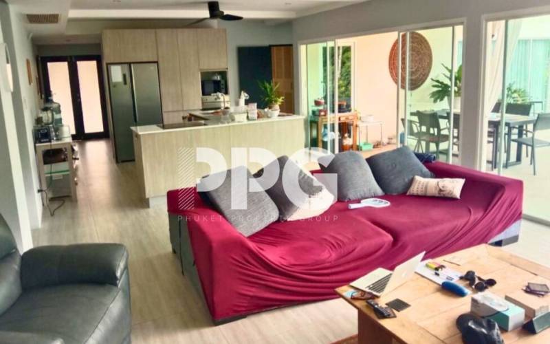 Phuket, 4 Bedrooms Bedrooms, ,5 BathroomsBathrooms,House,For Sale,2333