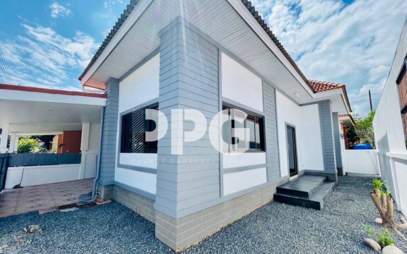 Phuket, 3 Bedrooms Bedrooms, ,2 BathroomsBathrooms,House,For Sale,2337