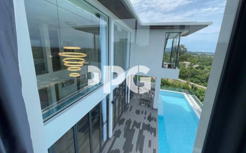 Phuket, 4 Bedrooms Bedrooms, ,5 BathroomsBathrooms,House,For Sale,2344