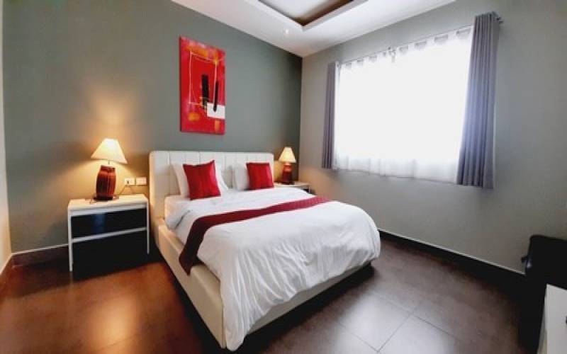 Large condo for sale on Pratumnak, 2 bedroom condo on Pratumnak for sale, Pratumnak Hill properties for sale, condo for sale Pratumnak, condo for sale Pattaya, Pattaya estate agent, Property Excellence