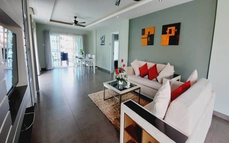 Large condo for sale on Pratumnak, 2 bedroom condo on Pratumnak for sale, Pratumnak Hill properties for sale, condo for sale Pratumnak, condo for sale Pattaya, Pattaya estate agent, Property Excellence