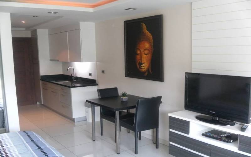 Condo for rent near Walking Street Pattaya, Hyde Park Pattaya condo for rent, Condo for rent Pattaya, Studio for rent Pattaya, Property Excellence