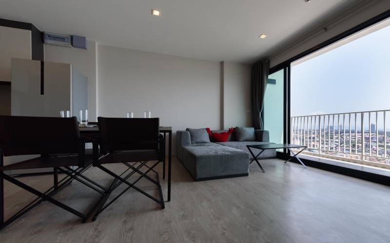 Top floor, 2 bedroom, condo, for sale, The Base, Pattaya