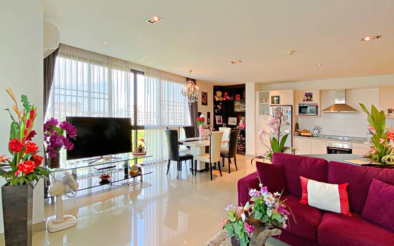 Large, 2 bedroom, condo, for sale, Jomtien, The Park