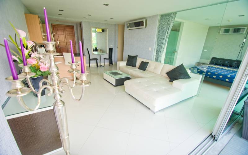 2 bedroom beachfront condo for rent Wongamat, Beachfront condo for rent Pattaya, Laguna Heights Wongamat for rent, Wongamat rental, beachfront rental Pattaya, Property Excellence