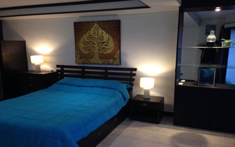 Cheap, studio, for rent, Jomtien, View Talay 2B, Thappraya Road, close to the beach