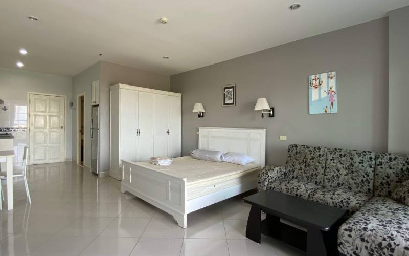 Bright, studio, for rent, ocean view, View Talay 5D, Jomtien