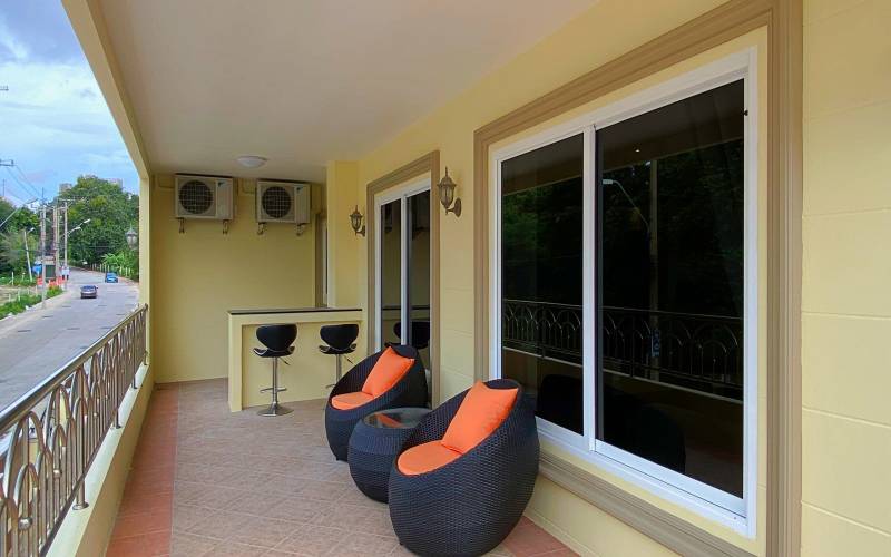 Spacious, condo, for rent, 2-bedroom, Cozy Beach, Pattaya, Nordic Park Hill, low floor