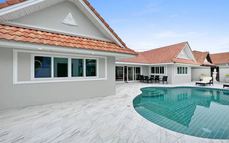 View Talay Villas, Jomtien, for sale, fully renovated, pool villa, Pattaya