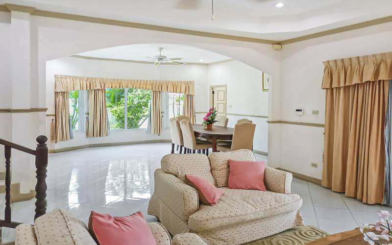 Impressive Pool Villa, Nong Plalai Pattaya, Close to Pattaya, Nong Plalai Real Estate - Property Excellence