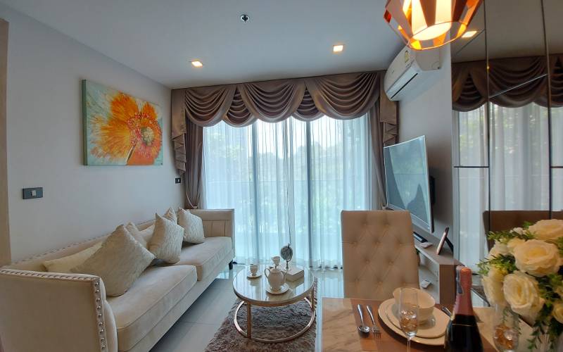 Brand new condo for sale in Pattaya, Cozy Beach Pattaya properties, Pattaya Real Estate agent, Property Excellence