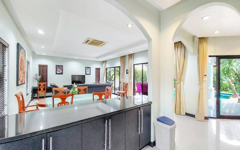 3 bedroom house for sale near the beach in Pattaya, Na Jomtien house for sale, Palm Grove Na Jomtien house for sale, Ocean Lane Na Jomtien house for sale, Property Excellence