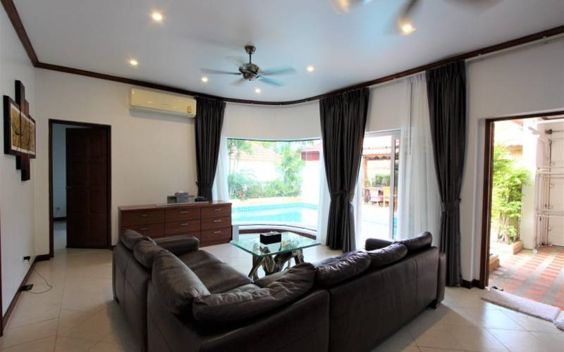 3 bedroom pool villa for sale Pratumnak, house for sale Pratumnak, house for sale Pattaya, Pattaya house, Pool villa for sale on Pratumnak, Pool villa pattaya for sale, Property Excellence Pattaya