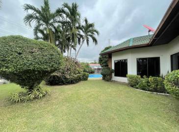 Pattaya, 3 Bedrooms Bedrooms, 0 ,2 BathroomsBathrooms,House,For Sale,0,2132 Pattaya, 3 Bedrooms Bedrooms, 0 ,2 BathroomsBathrooms,House,For Sale,0,2132