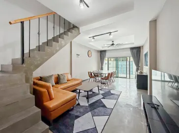 Pattaya, 4 Bedrooms Bedrooms, 0 ,2 BathroomsBathrooms,House,For Rent,0,2168