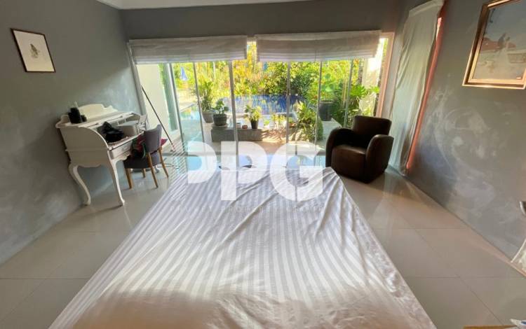 Phuket, 4 Bedrooms Bedrooms, ,5 BathroomsBathrooms,House,For Sale,2333