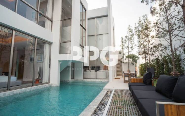 Phuket, 3 Bedrooms Bedrooms, ,4 BathroomsBathrooms,House,For Sale,2435