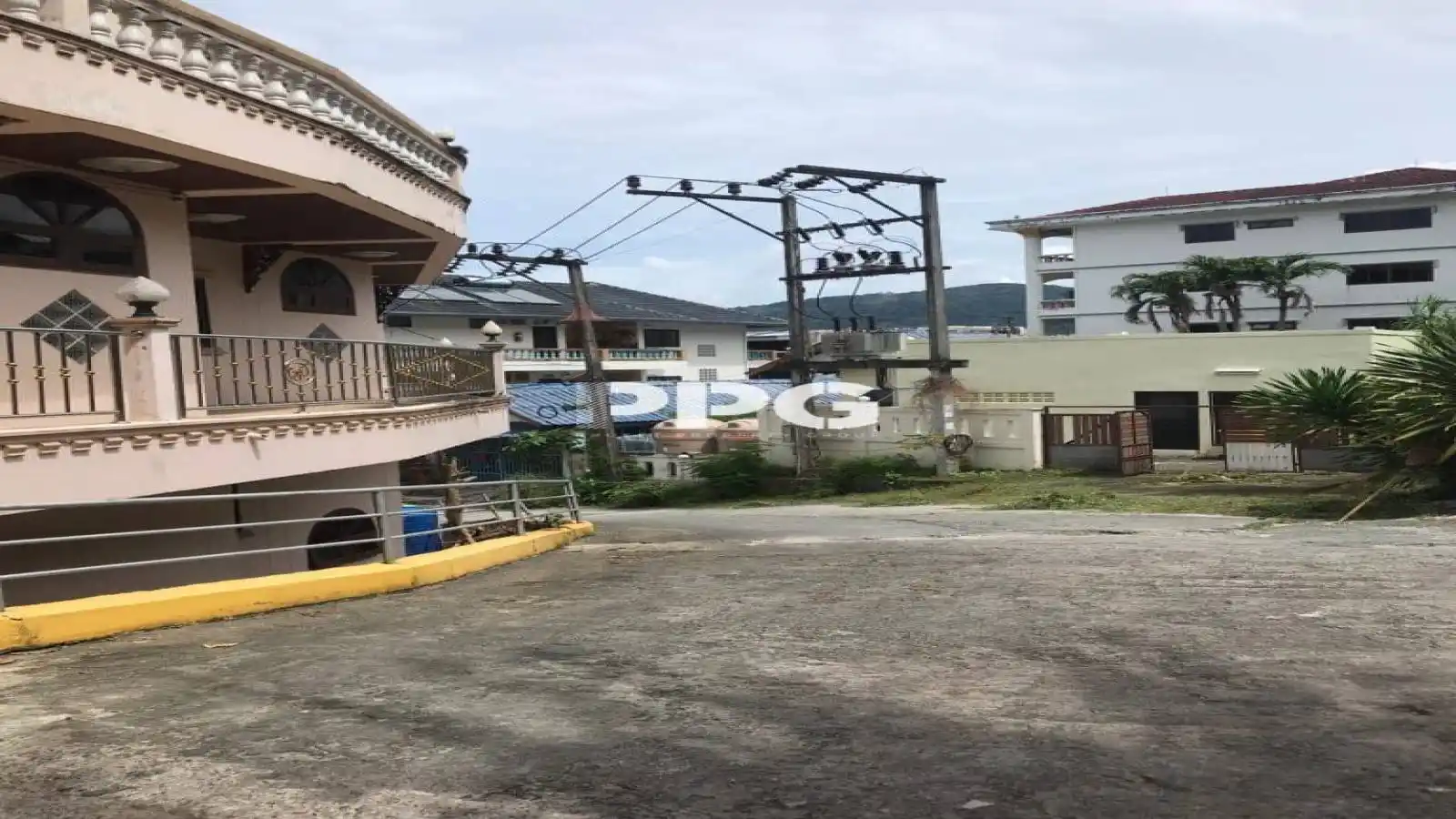 Phuket, 3 Bedrooms Bedrooms, ,3 BathroomsBathrooms,House,For Sale,2380