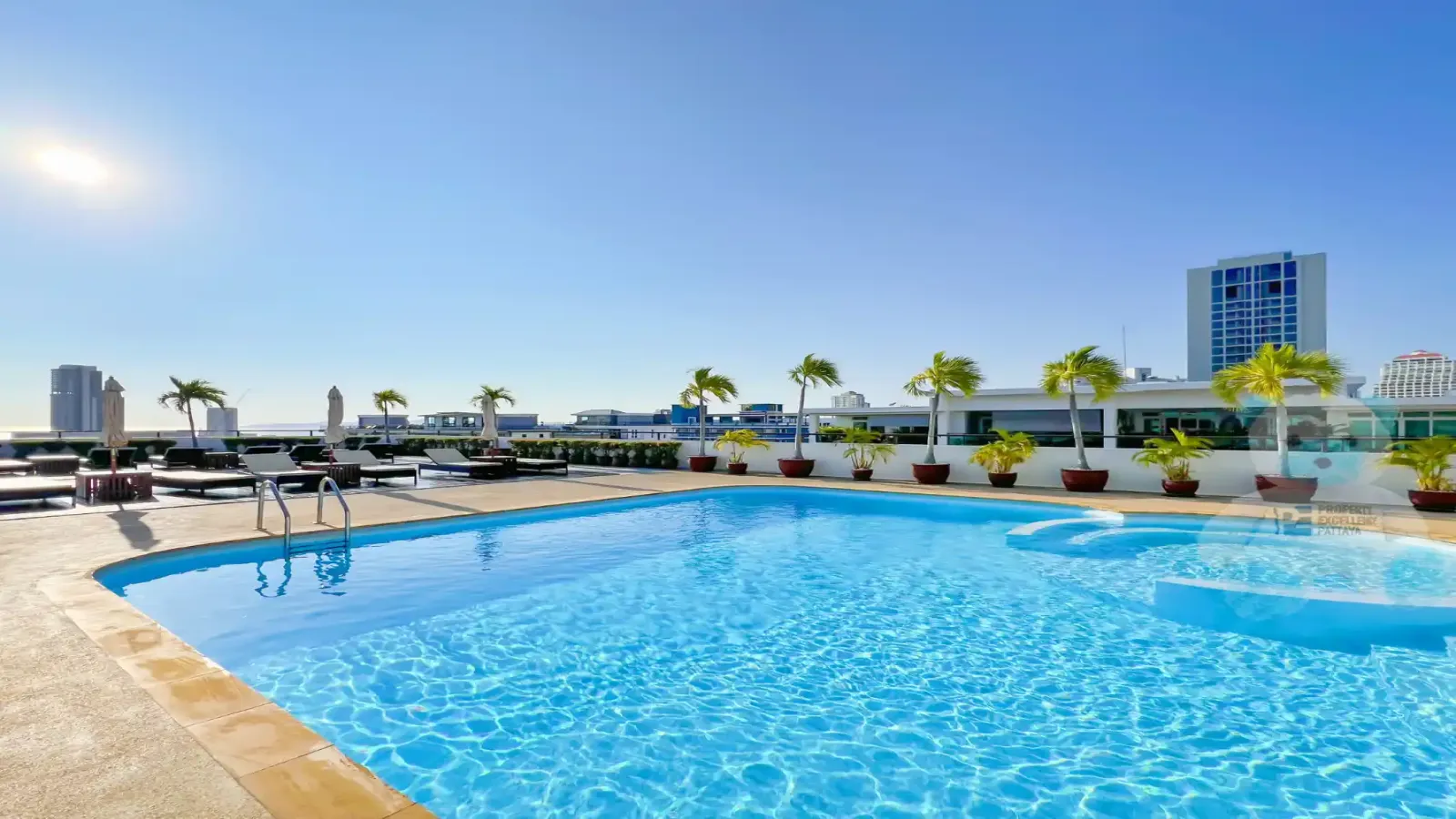 Pattaya, 3 Bedrooms Bedrooms, 0 ,3 BathroomsBathrooms,Condo,For Rent,0,2832