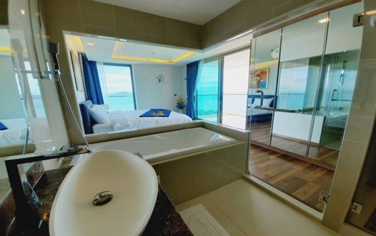 2 bedroom condo for sale in The Peak Towers Pattaya, Peak Towers Pattaya condo for sale, Luxury condo for sale in Pattaya, Pattaya condo for sale, Pattaya condos, Pattaya Luxury estate agent, Property Excellence