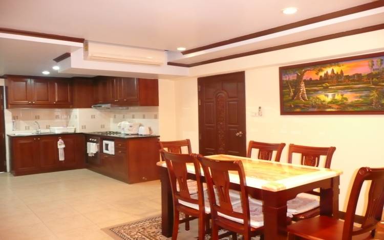 Spacious, 2 bedroom, condo, for sale, Metro condominium, Jomtien