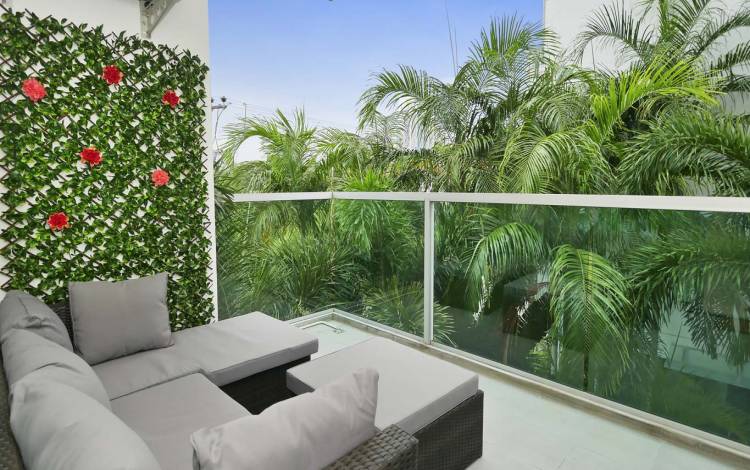 3 bedroom condo for sale in Naklua, Condo for sale close to the beach in Naklua, Club Royal Naklua condo for sale, Property Excellence Pattaya