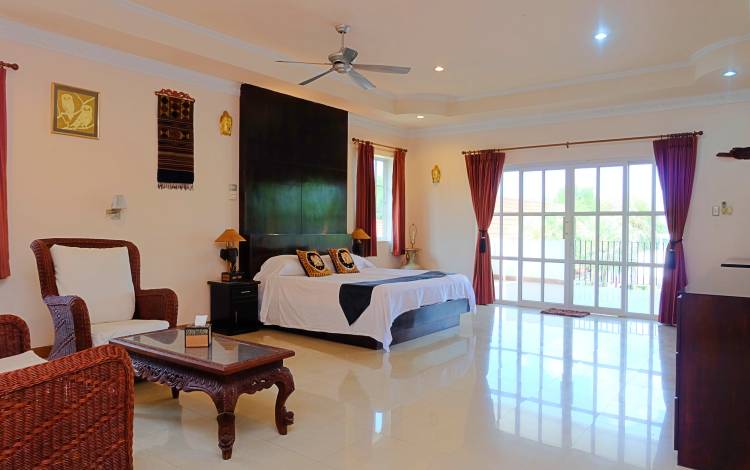 Chonburi, 10 Bedrooms Bedrooms, ,14 BathroomsBathrooms,House,SOLD,1527