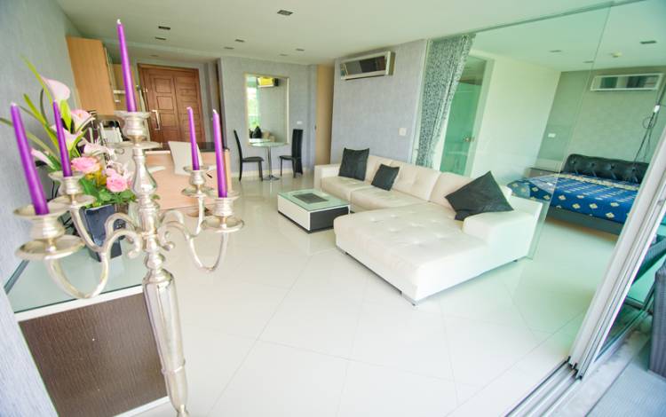 2 bedroom beachfront condo for rent Wongamat, Beachfront condo for rent Pattaya, Laguna Heights Wongamat for rent, Wongamat rental, beachfront rental Pattaya, Property Excellence