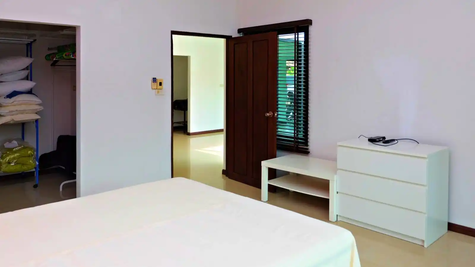 2-bedroom, house, pool, villa, for rent, Mabprachan Lake, East Pattaya