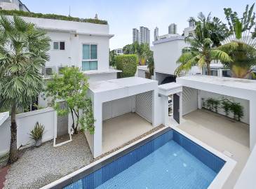 Gorgeous Pool Villa For Sale in Jomtien, pool villa in Jomtien, Jomtien properties, Jomtien properties for sale, Property Excellence