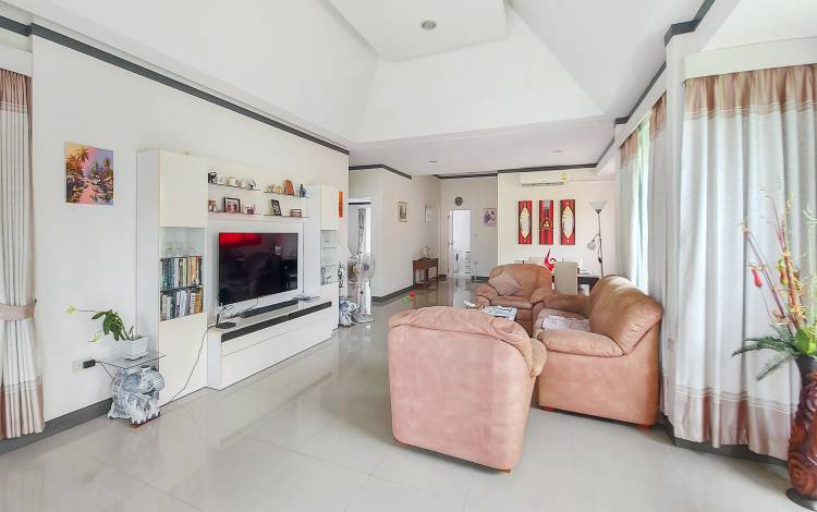 Cozy 2 bedroom home in East Pattaya, East Pattaya houses for sale, Property Excellence Pattaya