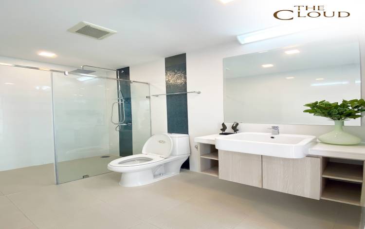 Large 1 bedroom duplex condo for rent in Pattaya, Large 1 bedroom condo for rent in Pattaya, The Cloud condominium for rent, Property Excellence, Pattaya condo rental